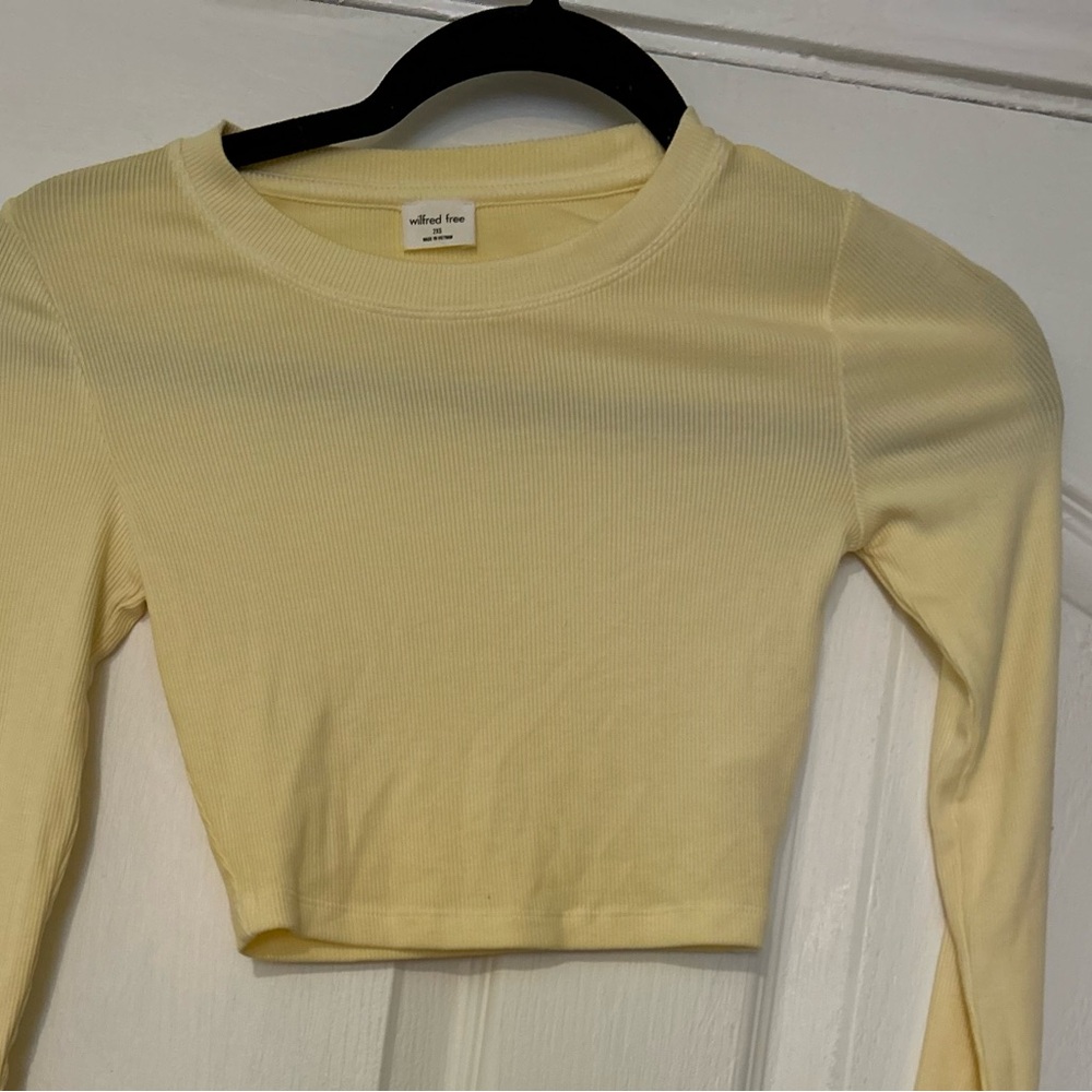 Wilfred Free Go-To T-Shirt sz xxs butter yellow